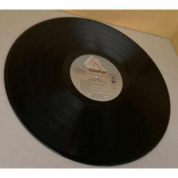 VINTAGE VINYL RECORD - AIR SUPPLY: NOW AND FOREVER - Picture 5 of 8